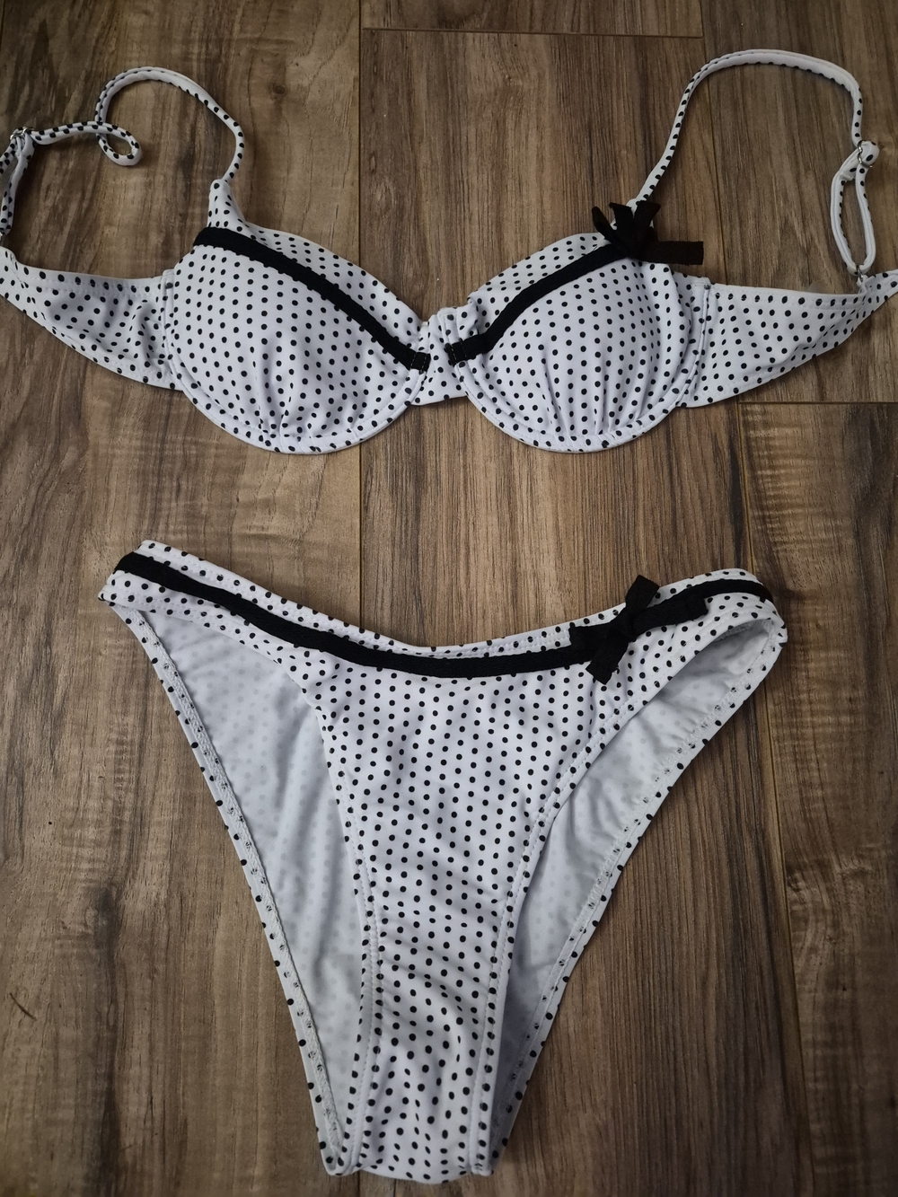 Polka Dot Underwire Bikini Set in White and Black - Feminine Swim